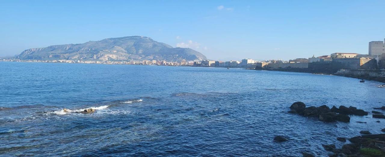 The Holiday House - Arricriati Trapani Dış mekan fotoğraf